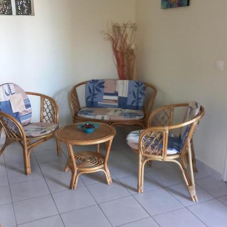 Charmant Petit T2 Dans Maison Vieux-Bourg Esterno foto