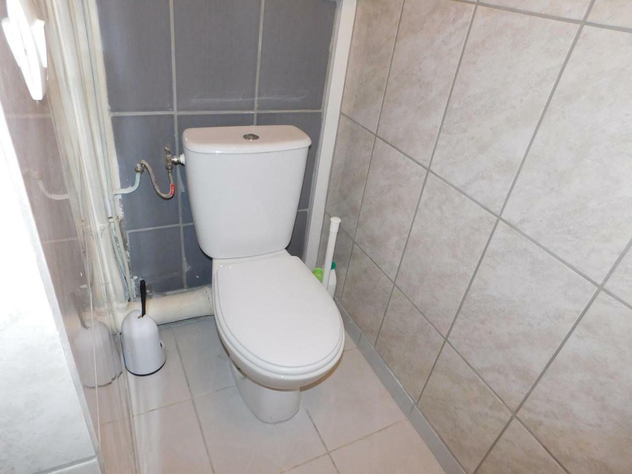 Charmant Petit T2 Dans Maison Vieux-Bourg Esterno foto